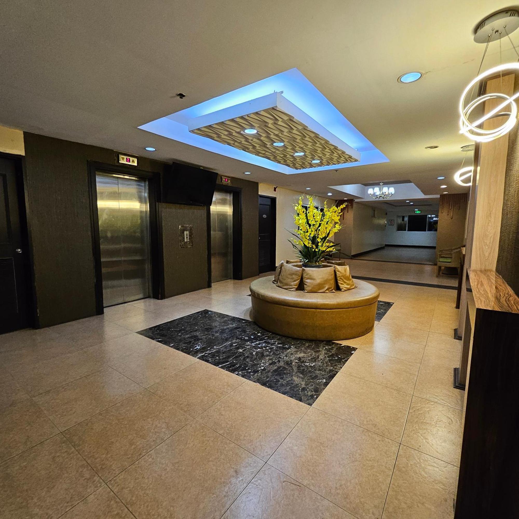Cozy 2Br Staycation With Balcony Chateau Elysee For 4-6 Pax Paranaque City Exterior foto