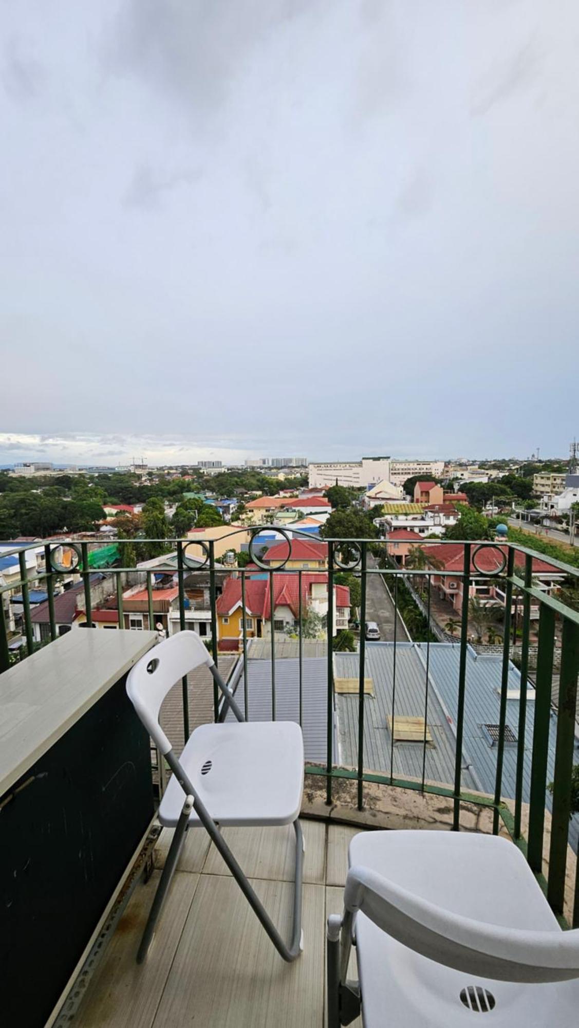 Cozy 2Br Staycation With Balcony Chateau Elysee For 4-6 Pax Paranaque City Exterior foto